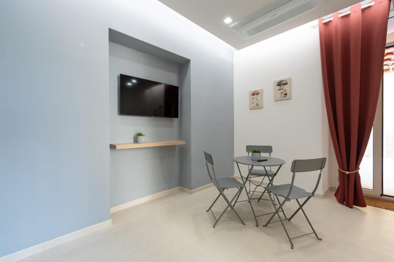 Maison *
